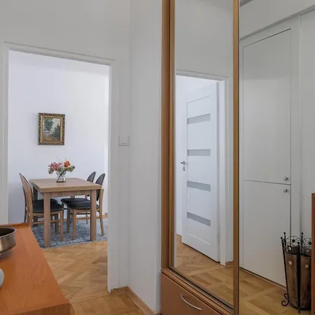 Luxury In Cozy Spacious Condo Near Heart Of Warsaw Exterior photo