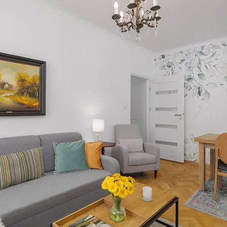 Luxury In Cozy Spacious Condo Near Heart Of Warsaw Exterior photo